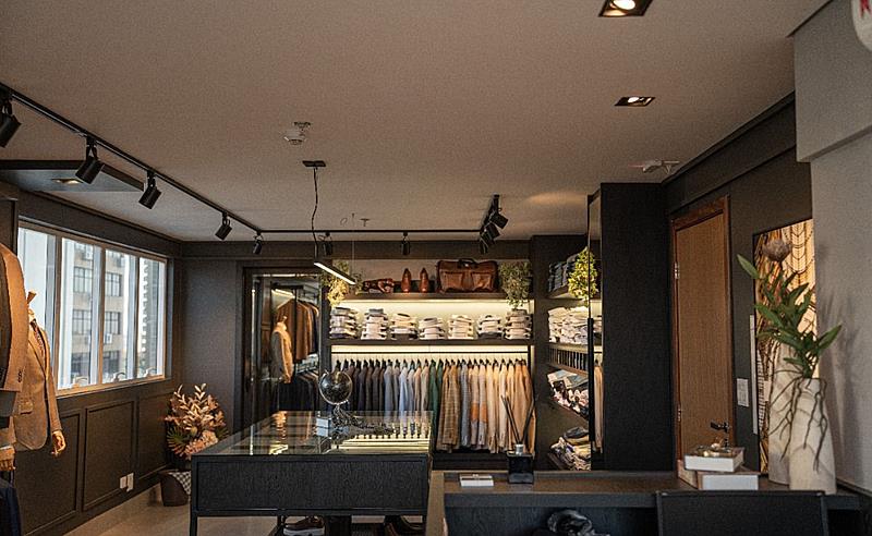 Vecchia Milano: onde o clássico transcende o tempo e transforma homens em protagonistas da própria história