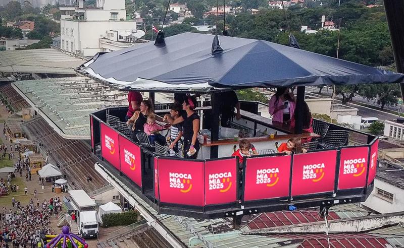 School of Rock participa do festival Mooca Mia em comemoração aos 469 anos do bairro