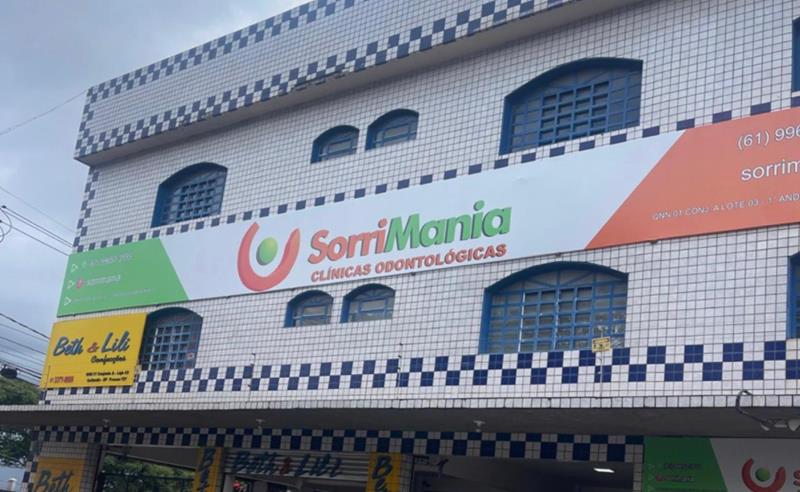 Sorrimania amplia acesso a prótese dentária e entrega o sorriso restaurado no DF