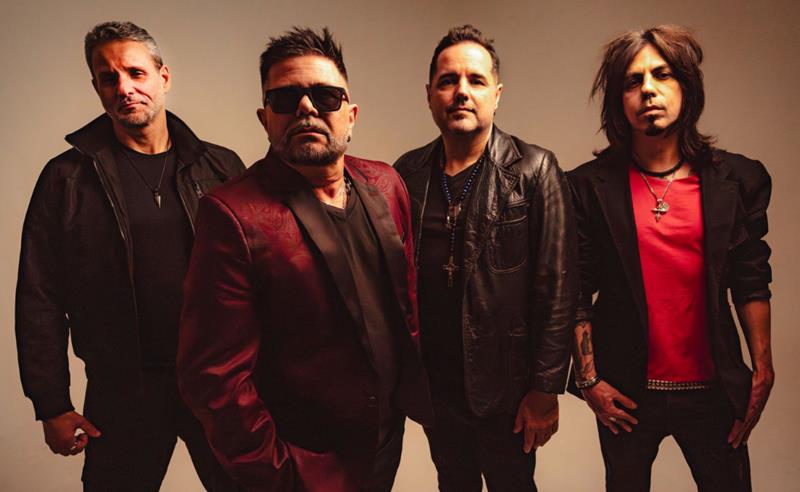Banda Yahoo lança feat com Ana Vilela para celebrar o Dia dos Namorados