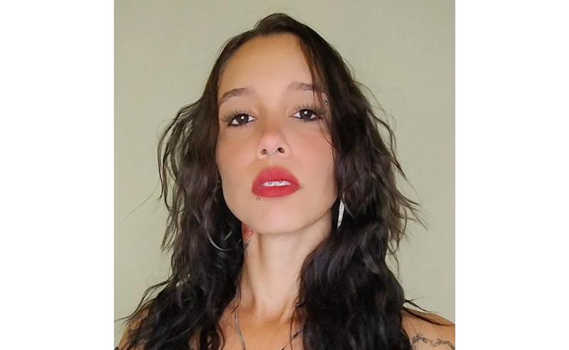 Conheça Aleksa de Oliveira, a nova promessa da internet