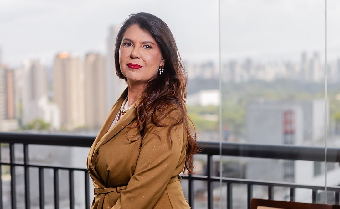 Como se defender de violência digital é tema que promotora de Justiça ministra para mulheres em São Paulo nesta terça-feira