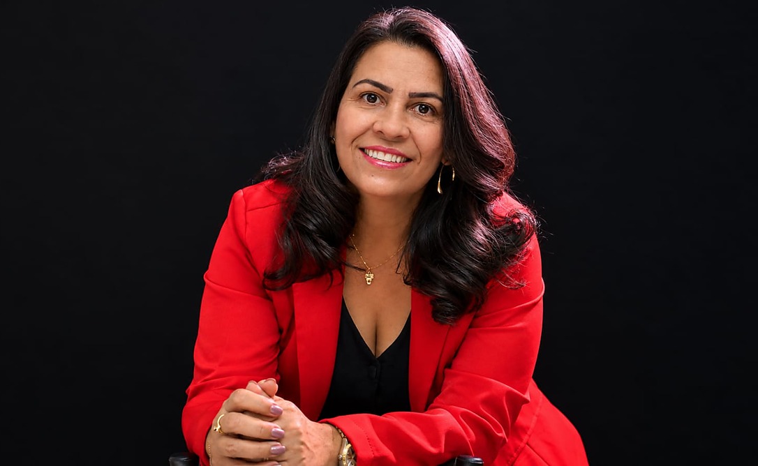 Dra. Priscilla Chediak: Uma vida dedicada a servir com amor, justiça e empatia no cenário jurídico goiano